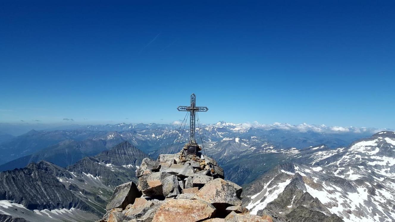 Gasthof Pension Perauer Lieserhofen ภายนอก รูปภาพ