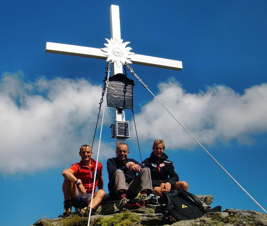 Gasthof Pension Perauer Lieserhofen ภายนอก รูปภาพ